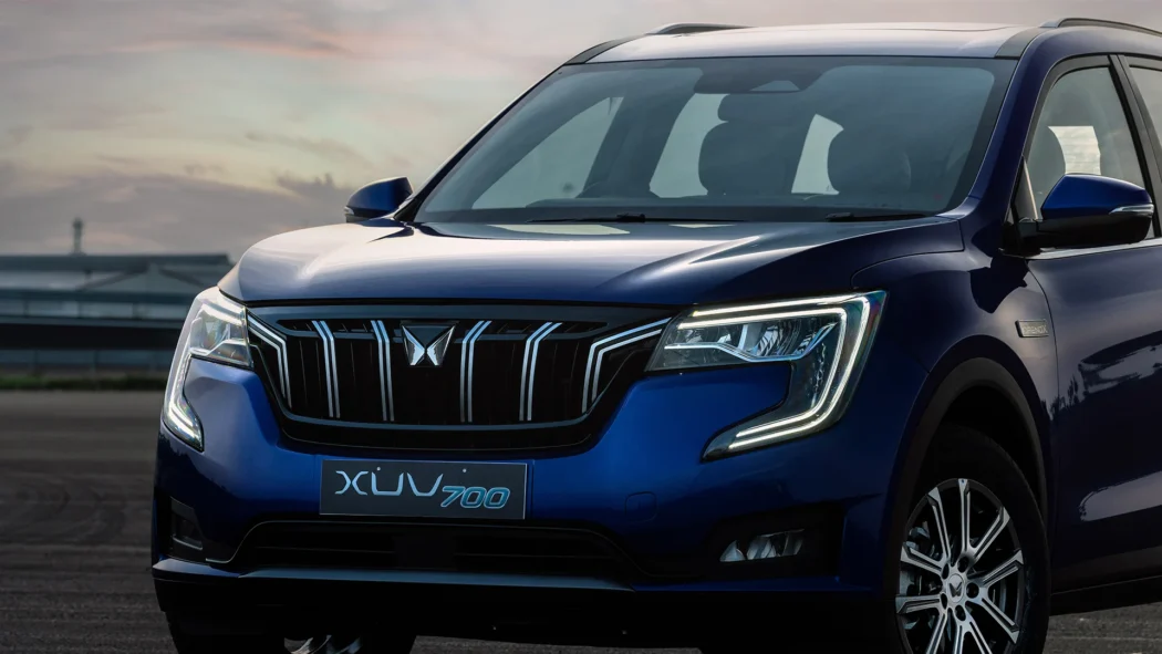 Mahindra XUV 700 On-Road Price