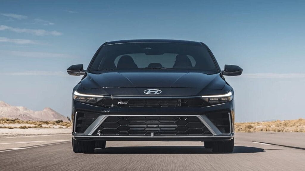 2025 Hyundai Sedan Cars: Price, Mileage, and Feature Details