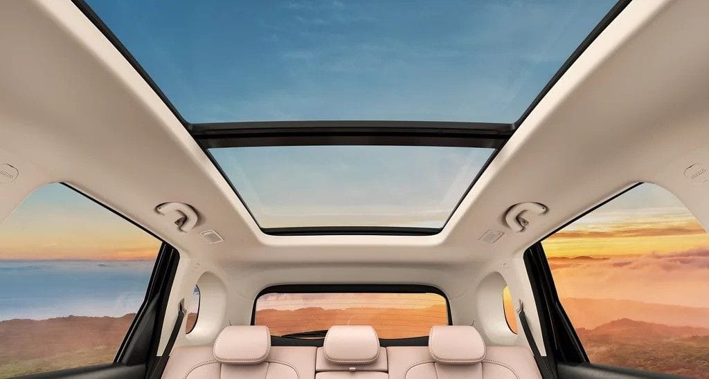 MG Hector 2026 dual-pane panoramic sunroof interior view